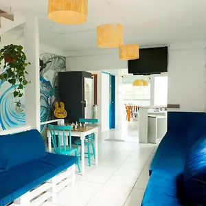 Sea Wolf Surf Albergue