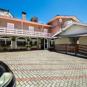 https://siena-hotel.camposdojordaohotels.net